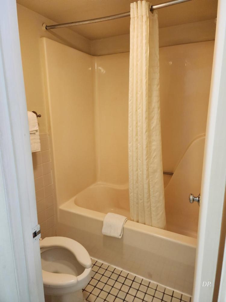 Standard King Room interior
